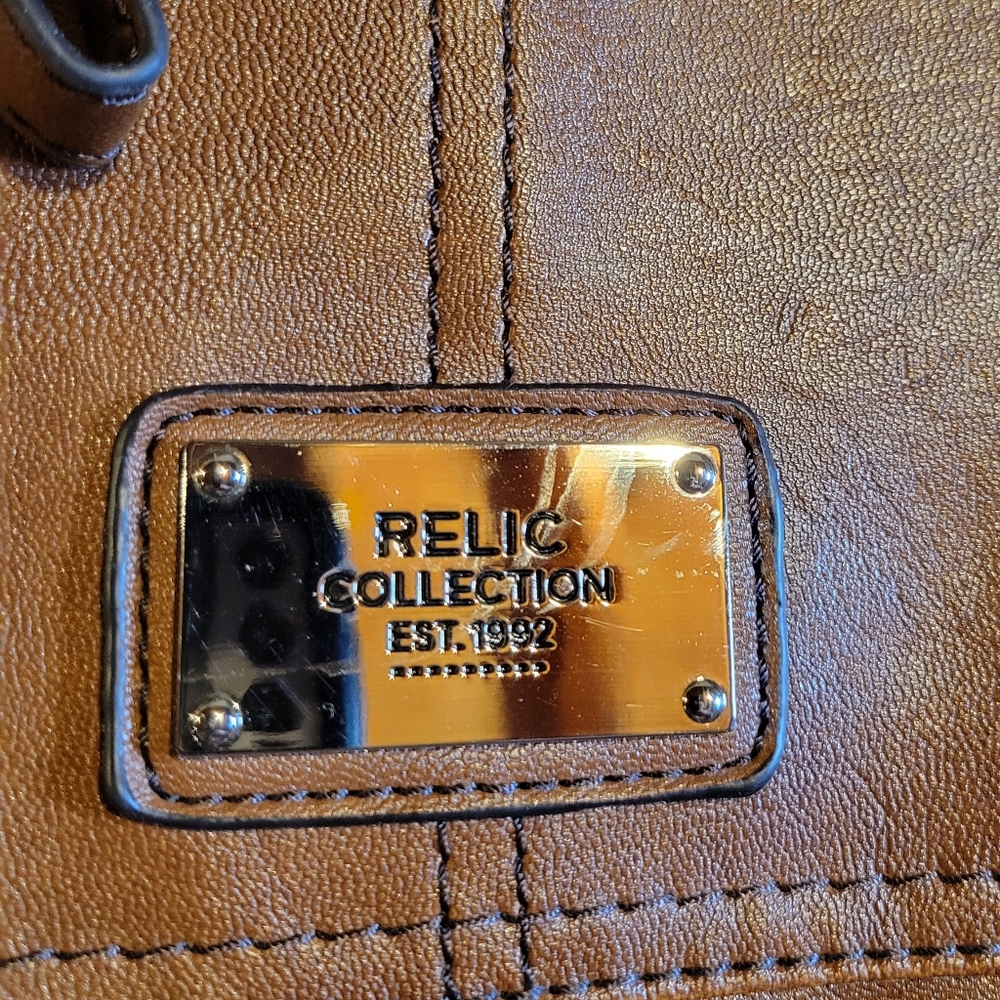 Relic Collection Brown Messenger Type Bag, Like New - Picture 5 of 14